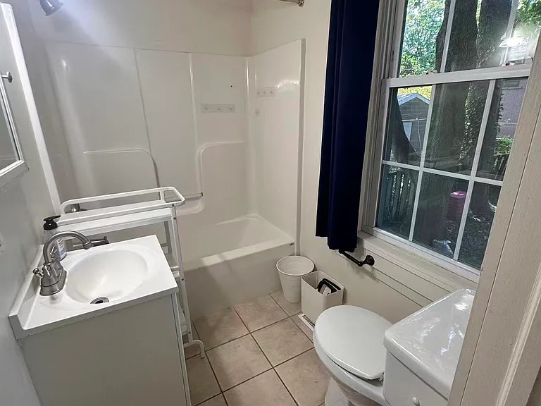 18 Eld St #1 — Photo 11
