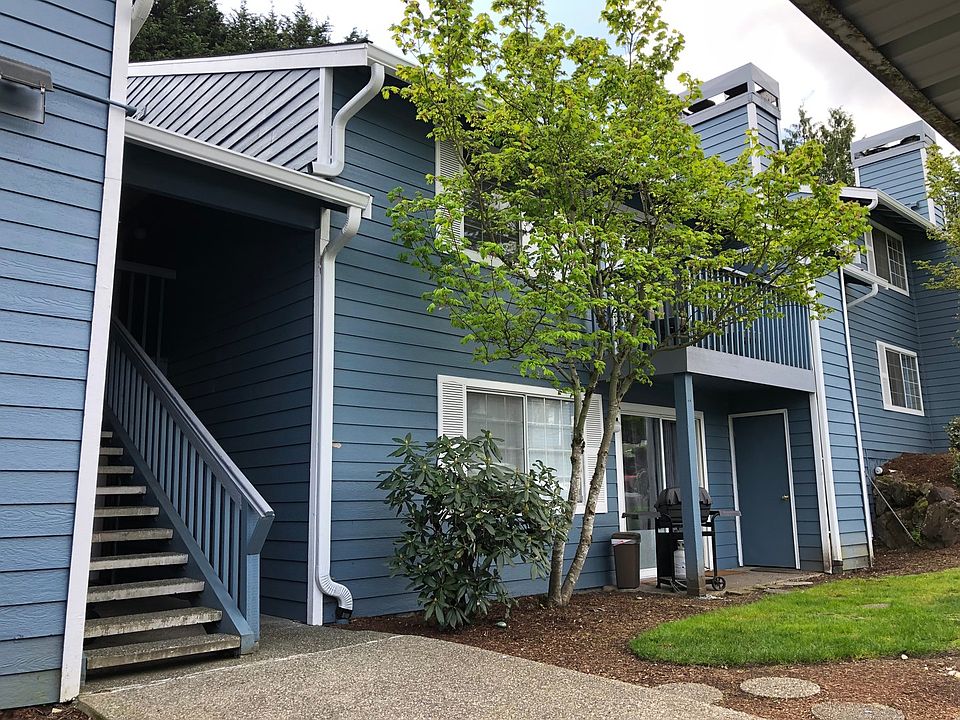 1st image of 16817 Larch Way E #D-202