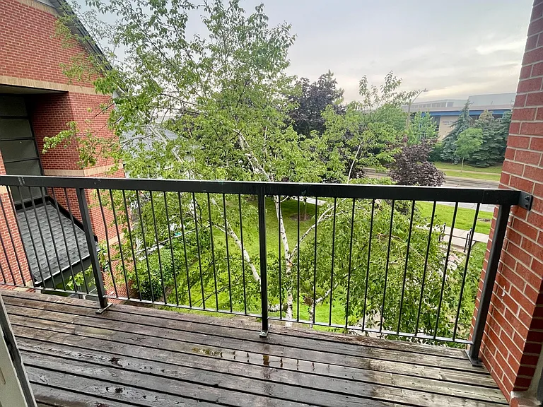 1450 Glen Abbey Gate #533 — Photo 5