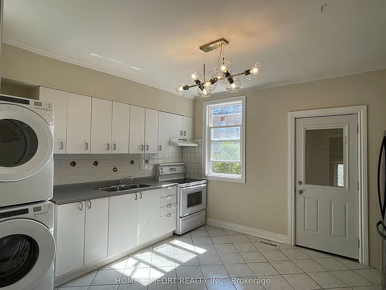 83 Hounslow Heath Rd #MAIN — Photo 7