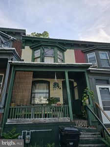 465 Crescent St, Harrisburg, PA, 17104