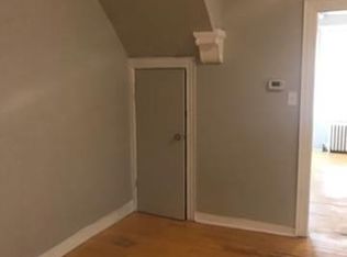 124 E Walnut Ln, Philadelphia, PA 19144