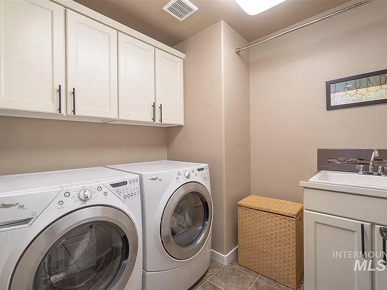 12272 W Oneida St — Photo 29