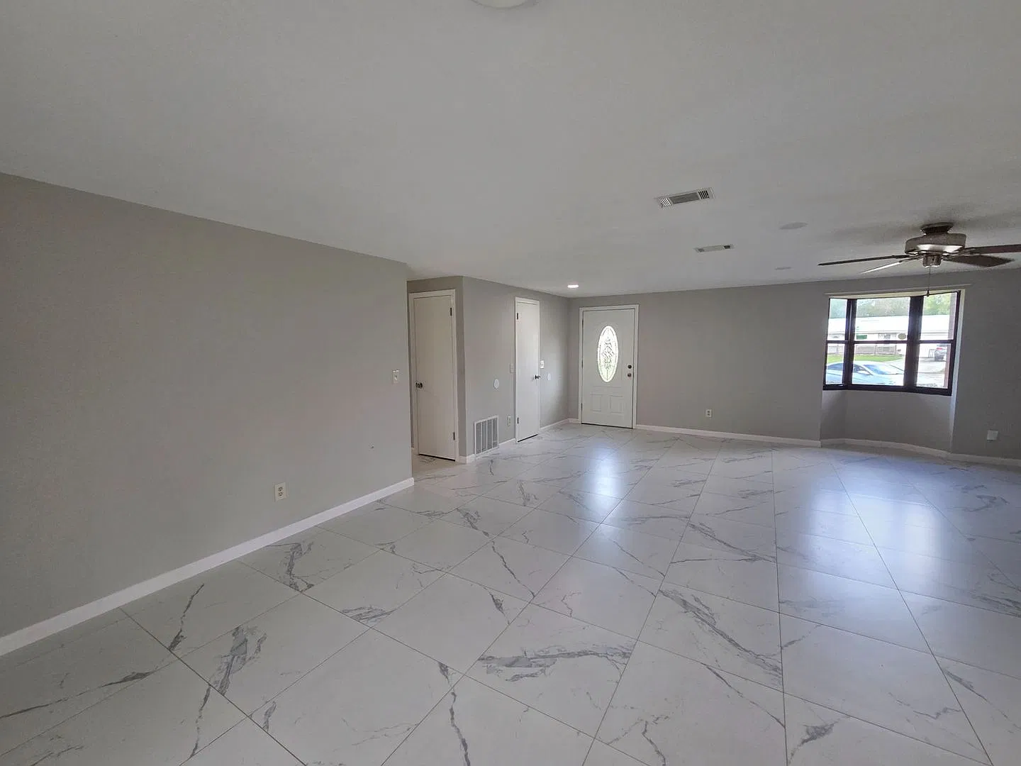 Orange Park All Brick Home — Photo 3