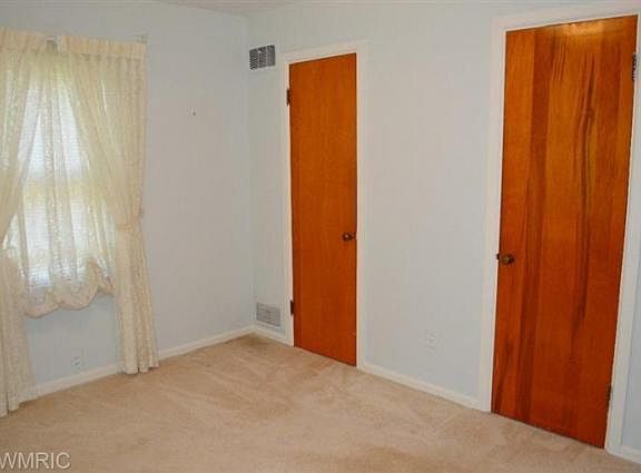 5th image of 1877 Baldwin Dr