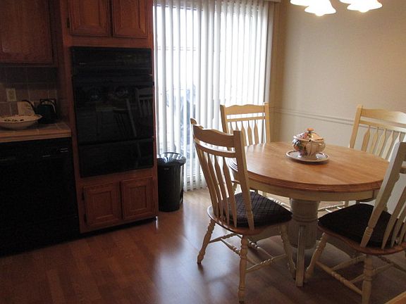 2nd image of 24 Evans St