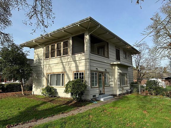 2nd image of 578 Scarbrough Ave