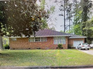1202 Stockton Rd, Kinston, NC 28504
