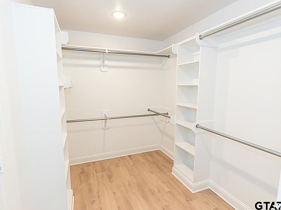5th image of 19152 Ambrosia Dr