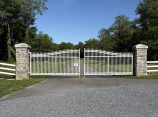 1 Wilson Point Rd, Galena, MD 21635