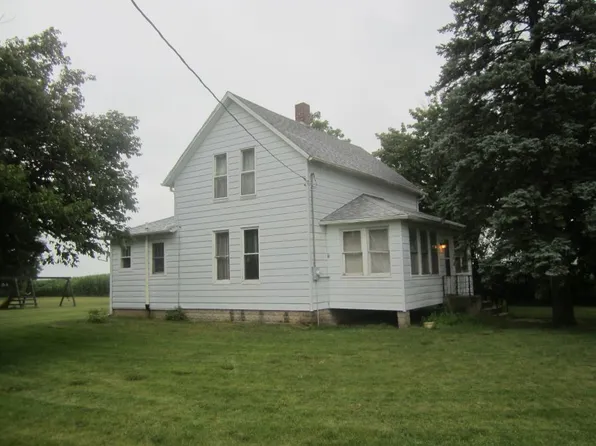 475 N 1900 East Rd, Milford, IL 60953