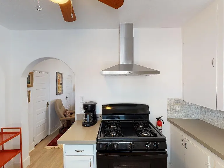 2101 New York Ave SW — Photo 10