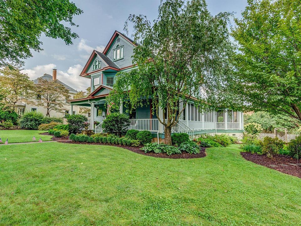 2509 Crystal Spring Ave SW, Roanoke, VA 24014 | Zillow