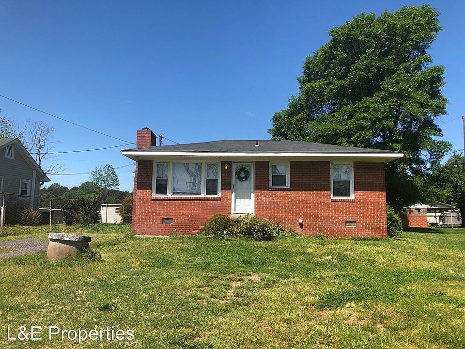 1st image of 117 Abernathy St