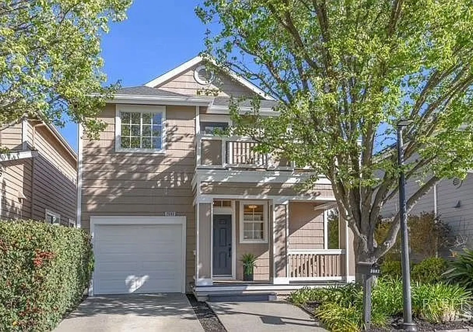 Nice 3/2.5 West Petaluma in McNear - 2083 Easton Drive — Photo 1