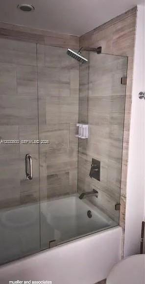 1300 Brickell Bay Dr #2112 — Photo 4