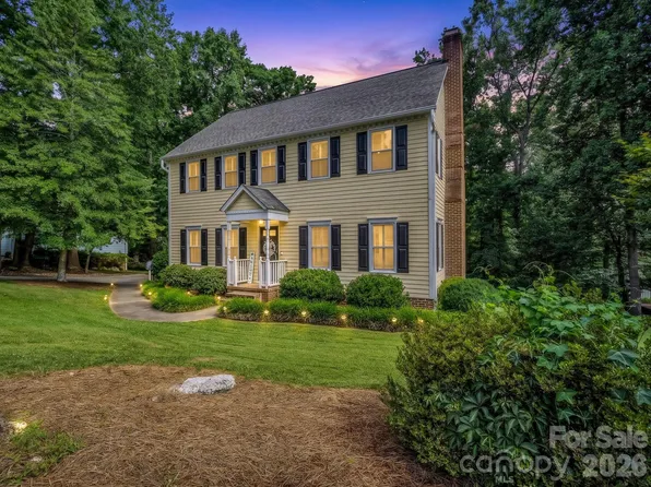 2720 Steeplechase Rd, Gastonia, NC 28056