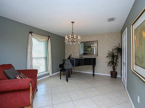 4th image of 11722 Primwood Dr