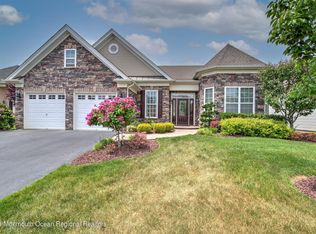 129 Masters Dr, Monroe Township, NJ 08831