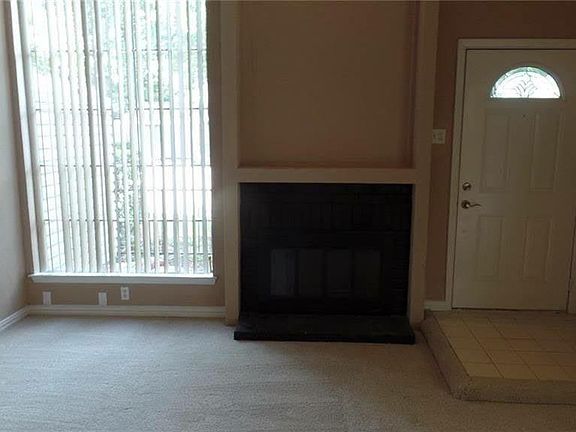 3rd image of 734 Baruna Cir