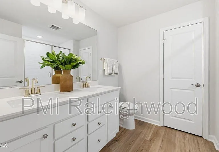 600 Westford Dr #96 — Photo 23