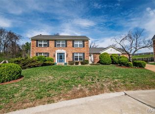 6301 Highland Estates Dr, Saint Louis, MO 63129