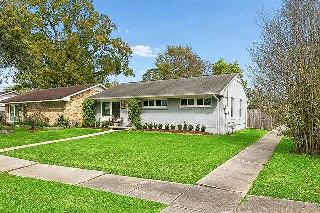 901 Waltham St — Photo 3