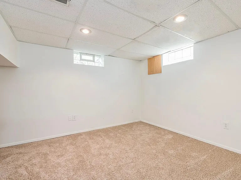 3048 Thomas Ave — Photo 14