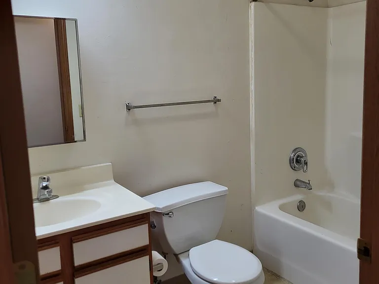 416 Sullivan Ave W #309 — Photo 12