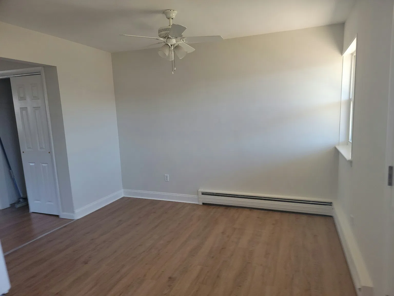 2 bed, 1200 sqft, $2,550 — Photo 4