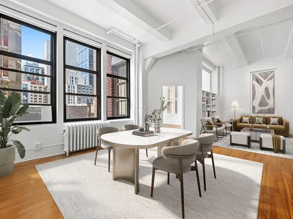 448 W 37th St APT 6H, New York, NY 10018