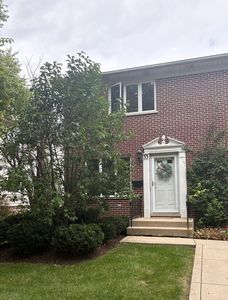 33 N Madison Ave, La Grange, IL, 60525