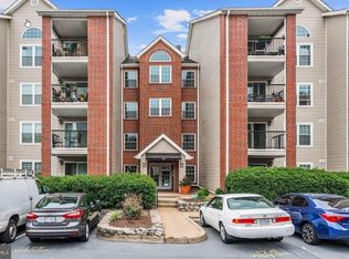 3309 Wyndham Cir APT 4182, Alexandria, VA 22302