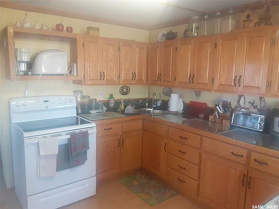 3rd image of 291 Jackson Dr #G1
