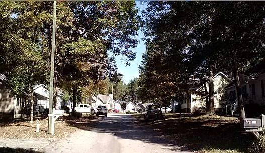 3rd image of 4101 Timberbrook Dr