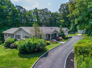 14 Derrygally Cir, Kinnelon, NJ 07405