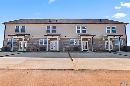 245 Susan Lynn Dr Photo 1