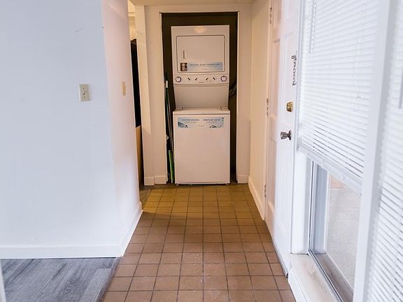 2nd image of 175 Berlin Dr