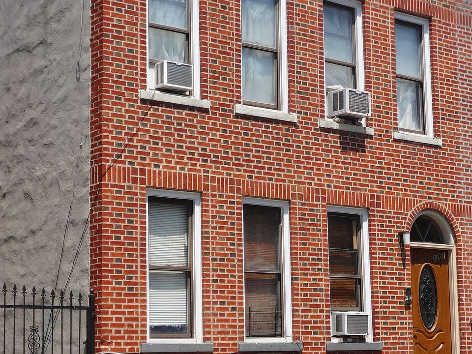 1st image of 2036 Arnow Ave