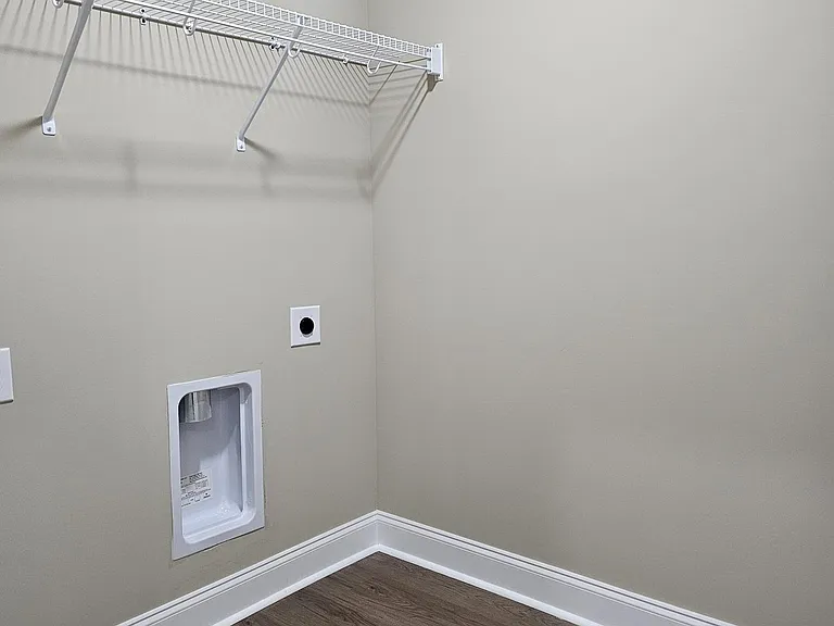 107 Nash Ct — Photo 22