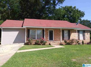 2074 20th St, Calera, AL 35040