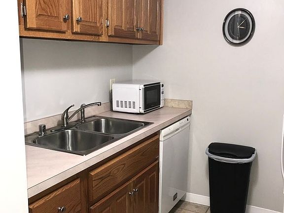 5th image of 175 Malabu Dr APT 79
