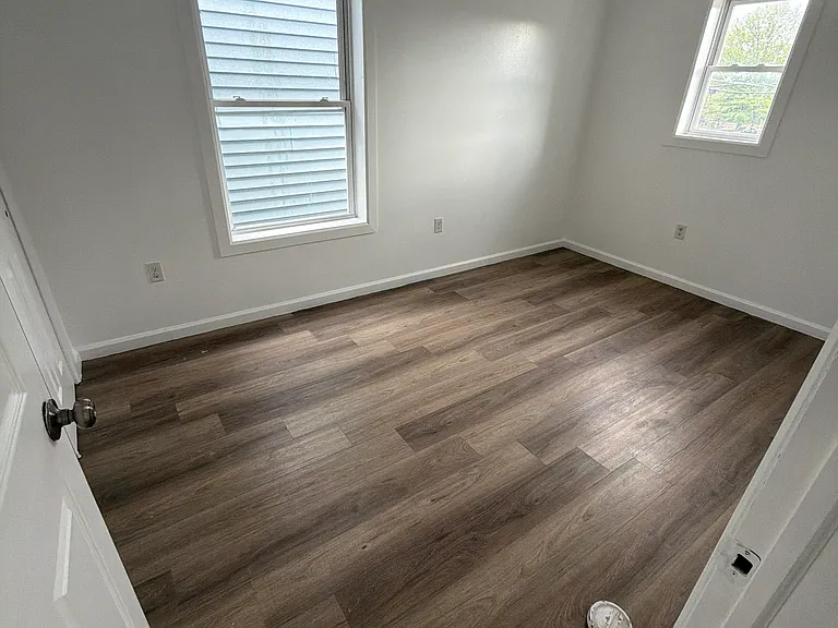 18 Clinton St #2A — Photo 7