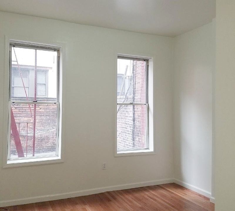 1st image of 103 Allen St #10NW