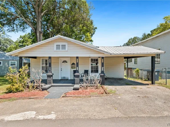 807 24th Ave, Northport, AL 35476