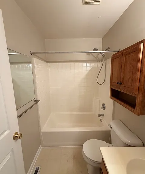 34 Carrick Ln #1 — Photo 25