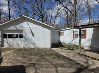6180 Kellogg Dr, Gaylord, MI 49735