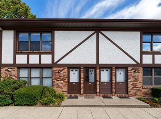 63 Bailey Court #63, Middle Island, NY 11953