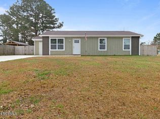 106 Pecan Ln, Jacksonville, NC 28546
