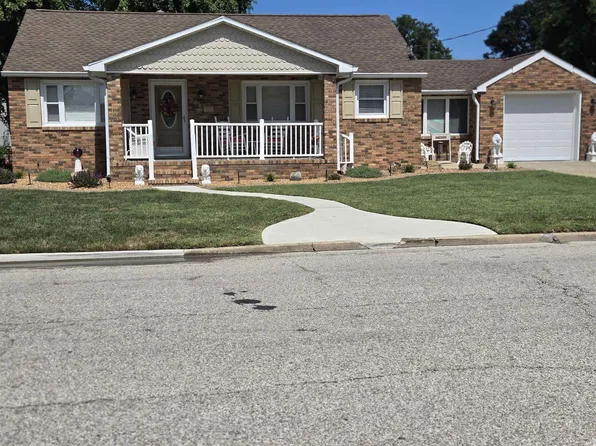 909 S 13th St, Vincennes, IN 47591